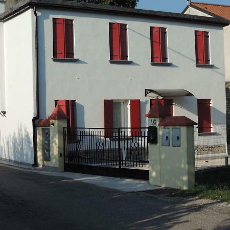 Casa Rossa Daire Pianzano Dış mekan fotoğraf
