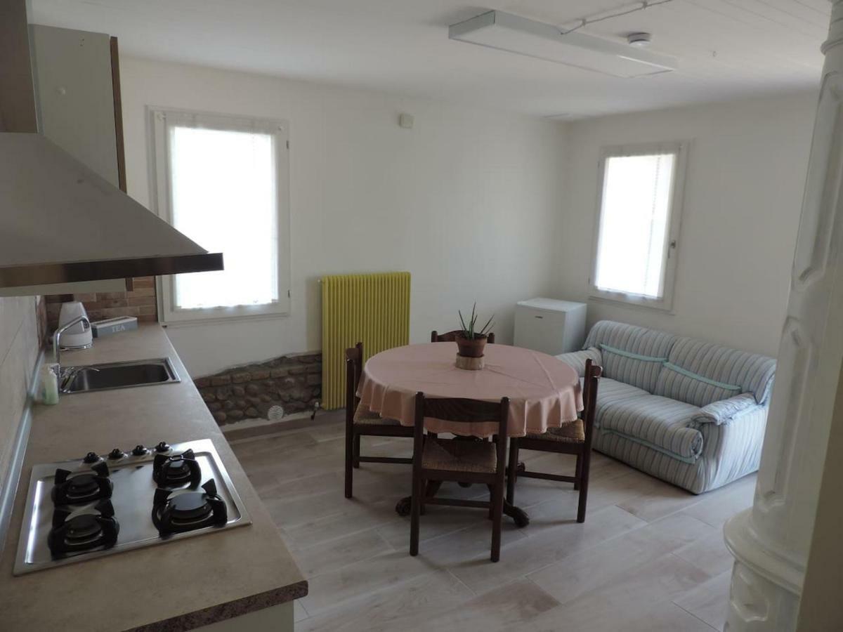 Casa Rossa Daire Pianzano Dış mekan fotoğraf